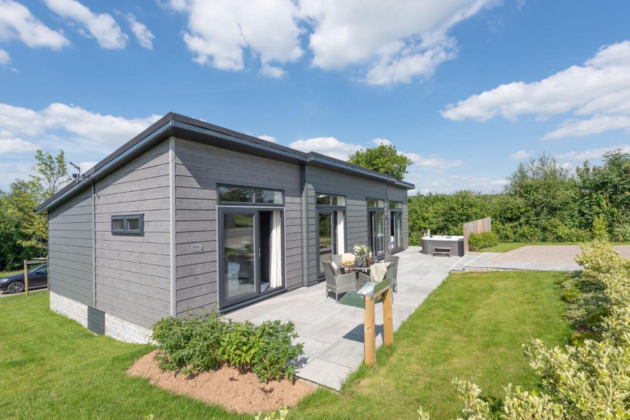 Primrose Lodge, 25 Roadford Lake Lodges Lifton Dış mekan fotoğraf